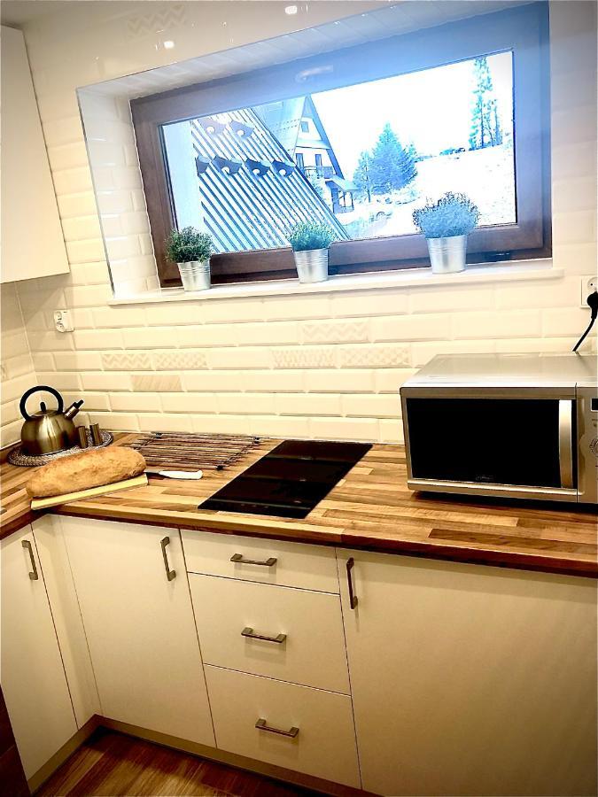 Jasmin Apartment บุโควินา ทัตซานสกา ภายนอก รูปภาพ